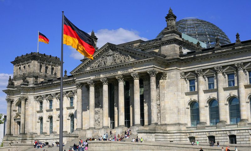 Reichstag building Berlin — study in Germany